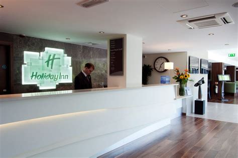 Holiday Inn Front Desk jobs